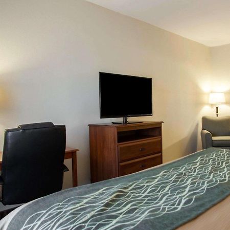 Comfort Inn & Suites Harrisonville מראה חיצוני תמונה