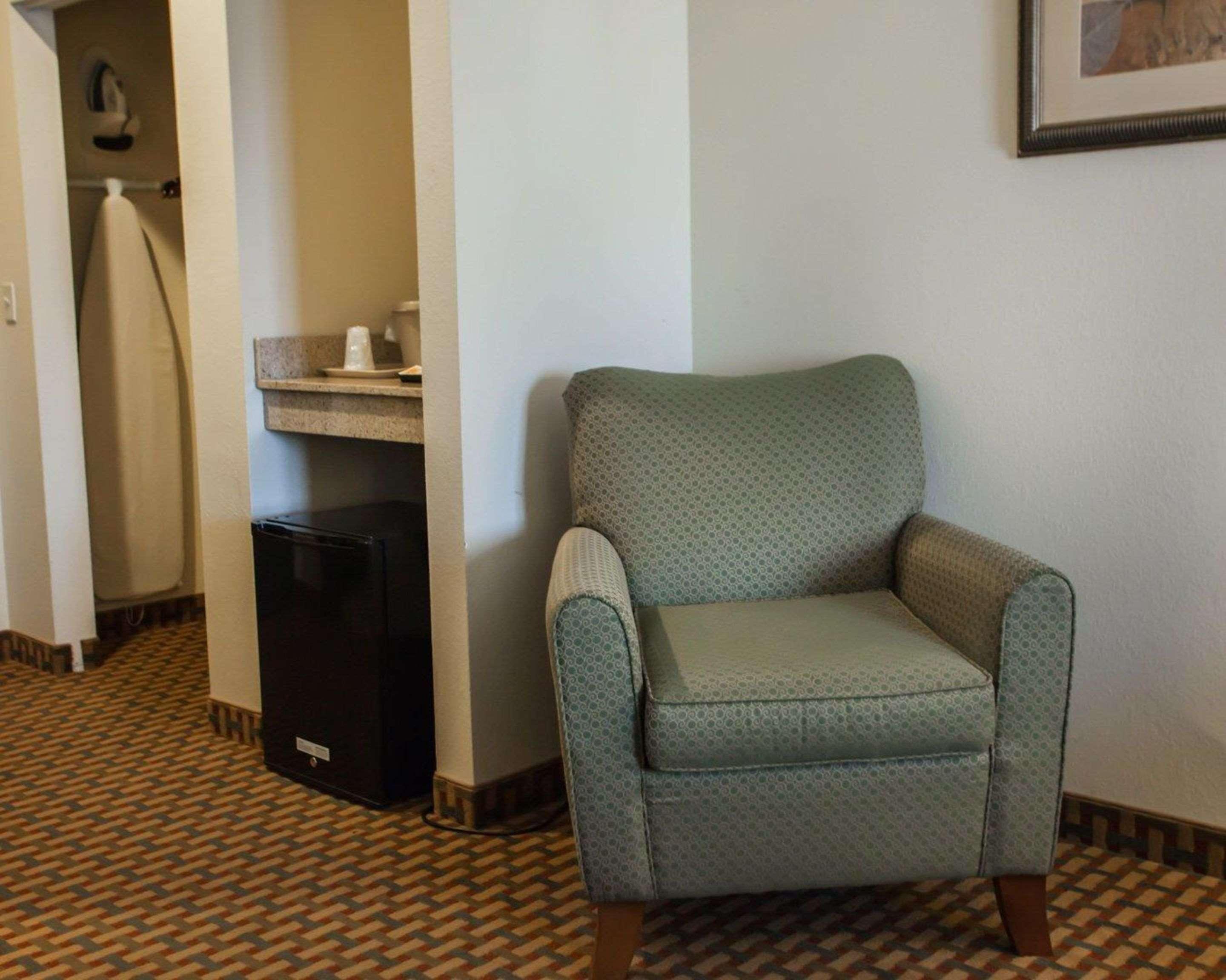 Comfort Inn & Suites Harrisonville מראה חיצוני תמונה
