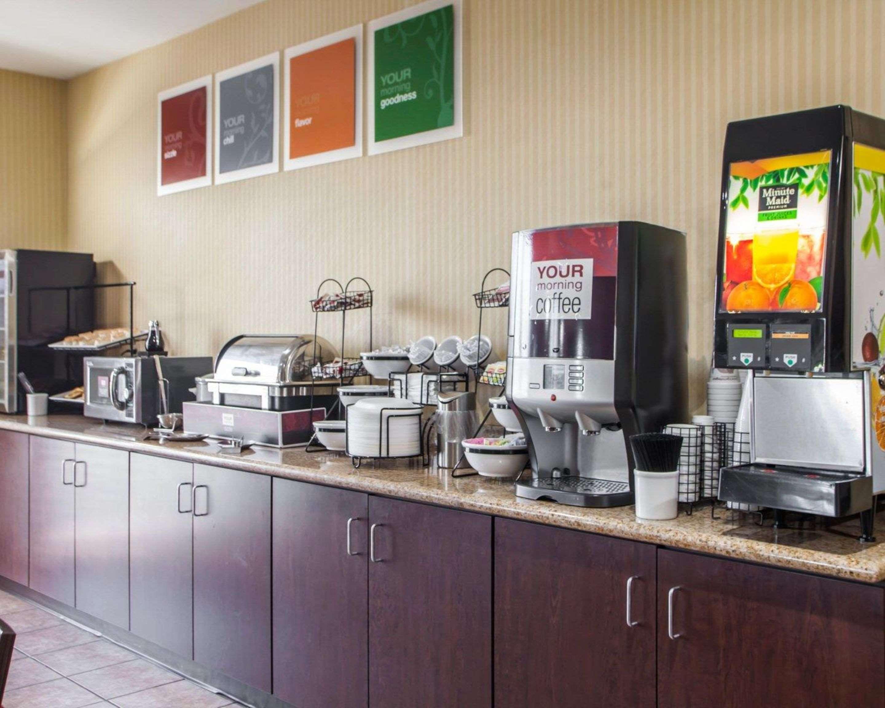 Comfort Inn & Suites Harrisonville מראה חיצוני תמונה