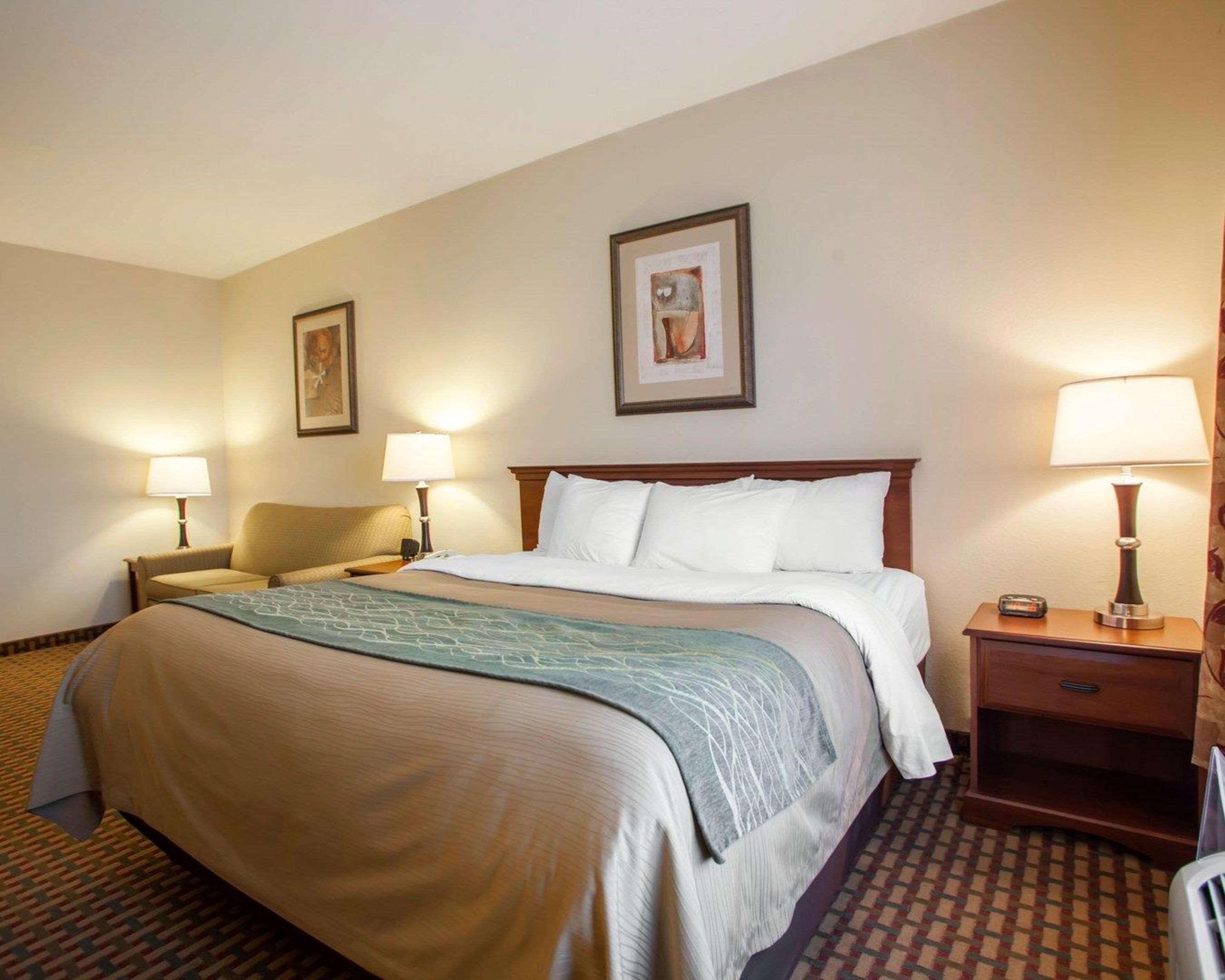 Comfort Inn & Suites Harrisonville מראה חיצוני תמונה